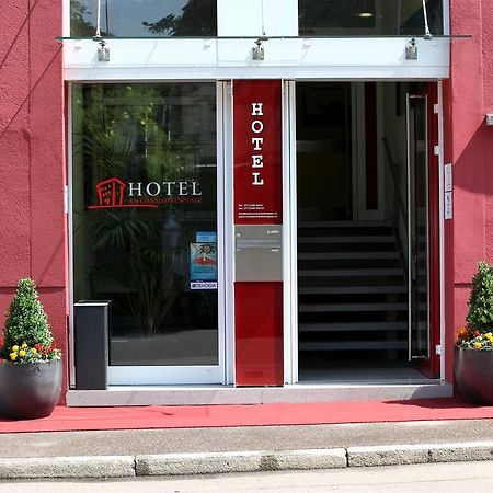 Hotel Am Charlottenplatz Esslingen am Neckar Exterior photo